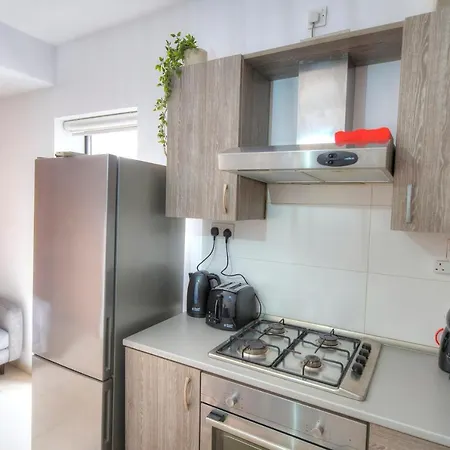Comfortable 2bedrooms In Paceville, Balcony Jpor1-3 Апартаменты *